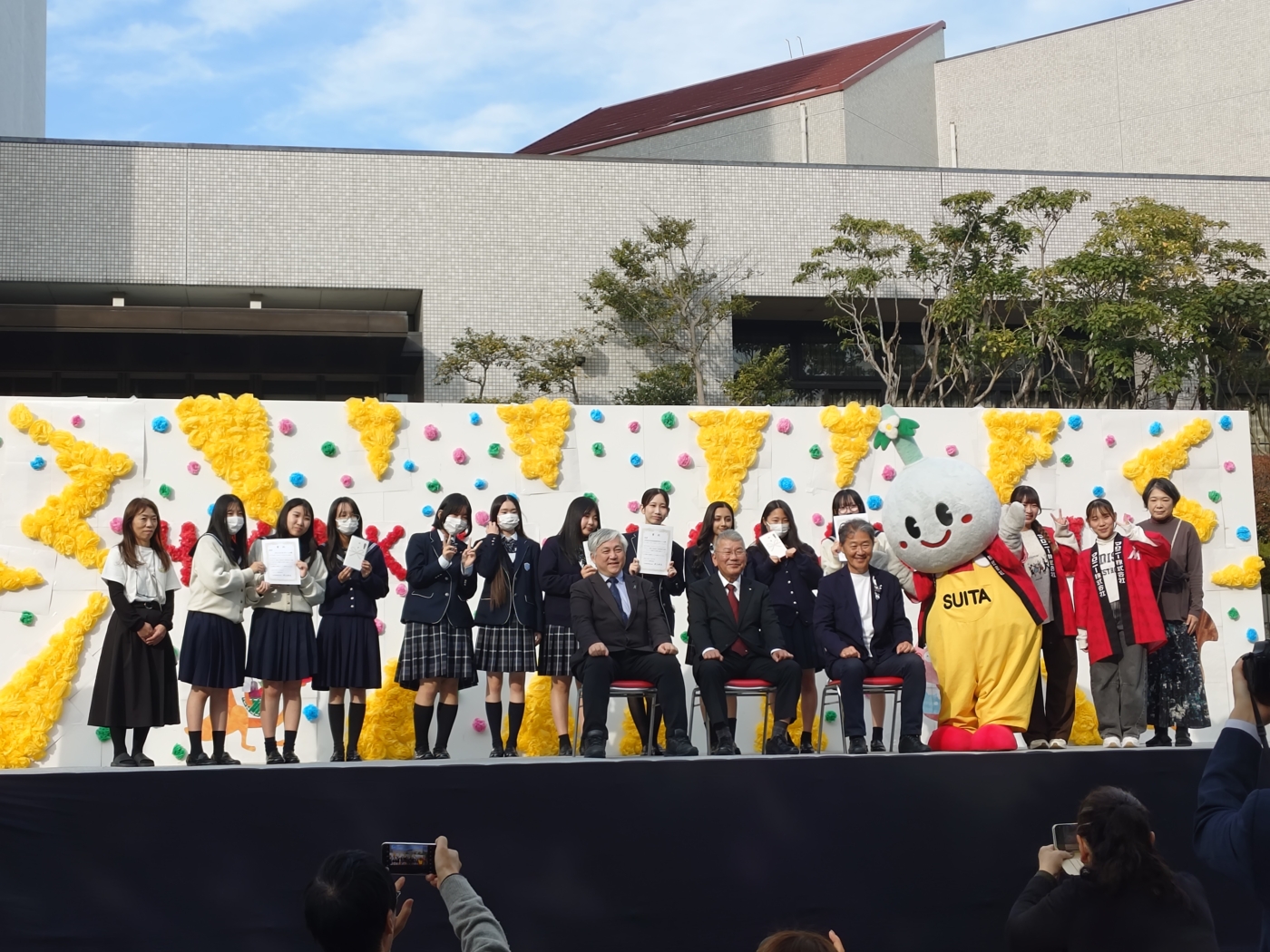 高校生対抗Ｍ１レシピコンテスト「銀賞＆銅賞」！;